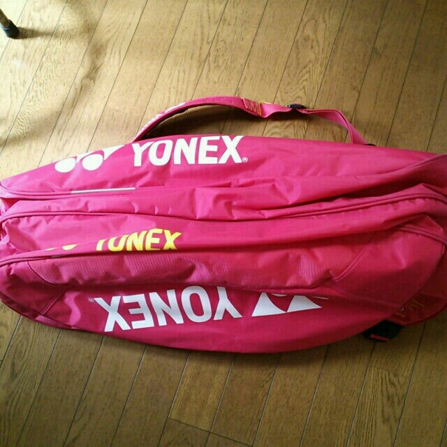 YONEX(ヨネックス)のバドミントンのbag♪ エンタメ/ホビーのテーブルゲーム/ホビー(スポーツ)の商品写真