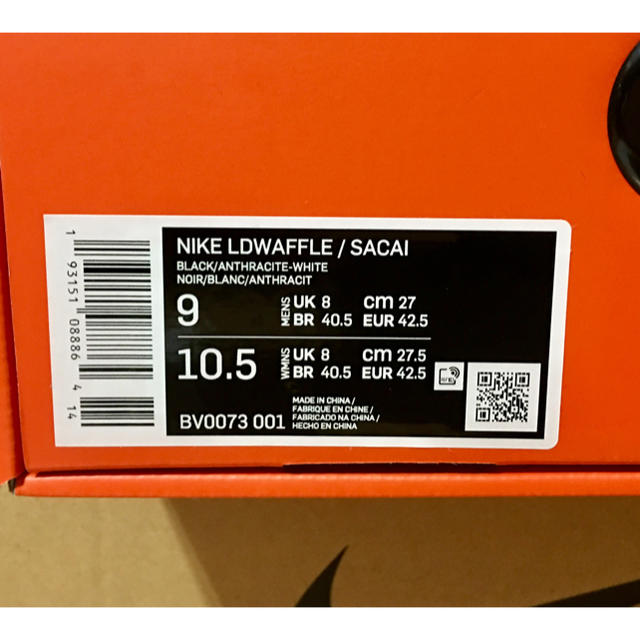 NIKE(ナイキ)のNIKE sacai LDWaffle Black 27cm SNKRS購入 メンズの靴/シューズ(スニーカー)の商品写真