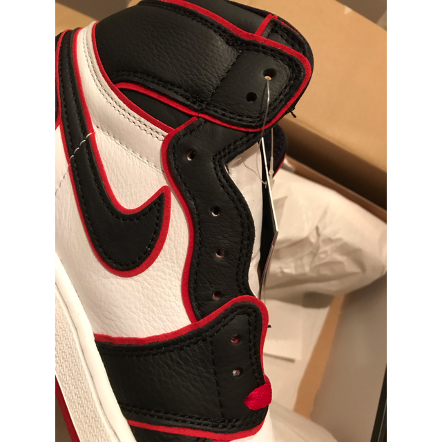 NIKE(ナイキ)のNIKE AIR JORDAN 1 RETRO HIGH BLACK/RED メンズの靴/シューズ(スニーカー)の商品写真