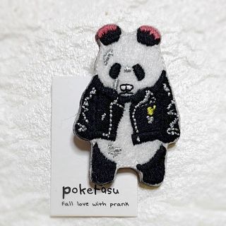 【即購入可】刺繍　バッチ　ブローチ　パンダ　バッジ(バッジ/ピンバッジ)