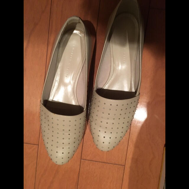 Charles &Keith‧✧̣̥̇‧スタッズスリッポン