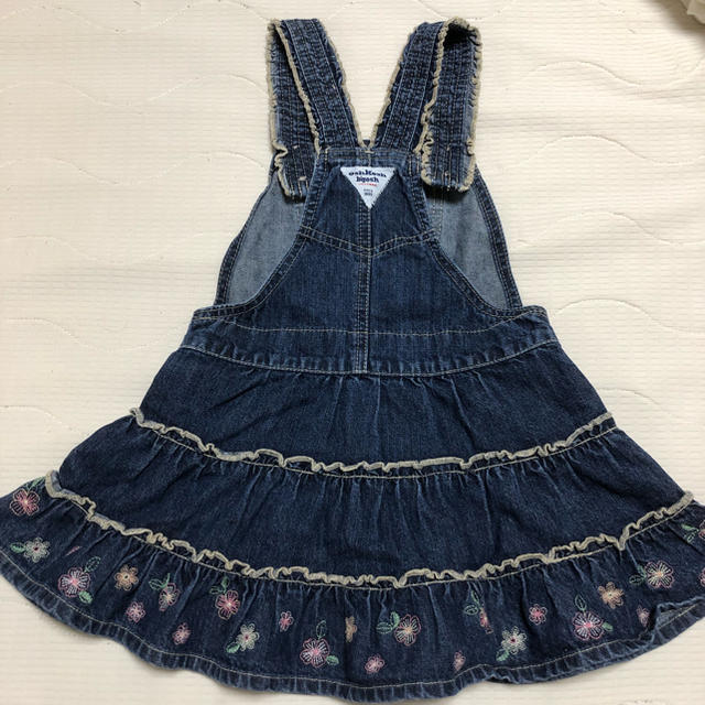 OshKosh(オシュコシュ)の【たまご様専用】OshKosh オシュコシュ デニム ジャンパースカート 100 キッズ/ベビー/マタニティのキッズ服女の子用(90cm~)(スカート)の商品写真