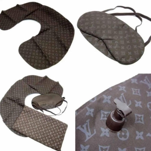 LOUIS VUITTON(ルイヴィトン)の【入手困難】Louis Vuitton トラベルセット インテリア/住まい/日用品の日用品/生活雑貨/旅行(旅行用品)の商品写真