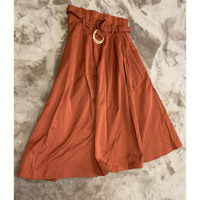 ZARA(ザラ)のZARAxsサイズレンガ色スカート レディースのスカート(ひざ丈スカート)の商品写真