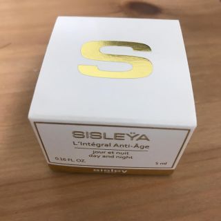 シスレー(Sisley)のシスレー  シスレイヤ　インテグラル（デイ＆ナイトクリーム）(フェイスクリーム)