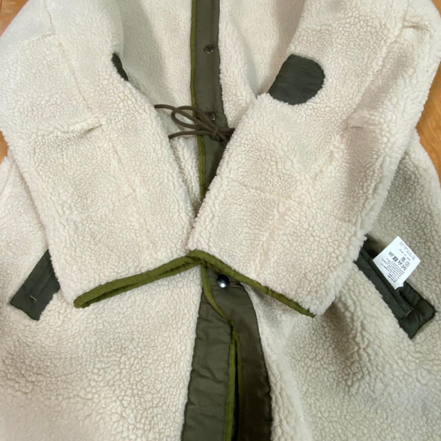 IENA(イエナ)の美品　JANE SMITH ジェーンスミス　ボアコート レディースのジャケット/アウター(ロングコート)の商品写真