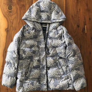 ギャップキッズ(GAP Kids)の値下げ❣️GAP コート girls 花柄　160cm ジャケット　人工 ダウン(コート)