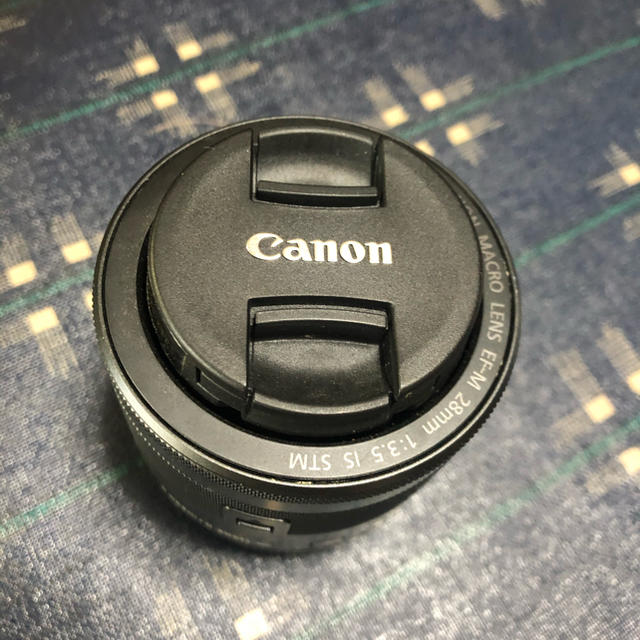 Canon レンズ　macro lens 28mm 1:3.5 is stm