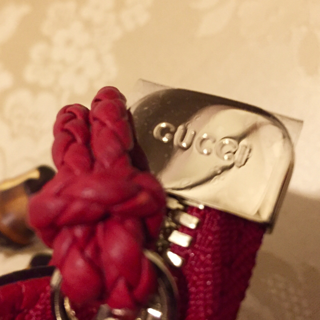 Gucci(グッチ)の素敵すぎるGUCCIの赤いバック❤️ レディースのバッグ(ハンドバッグ)の商品写真