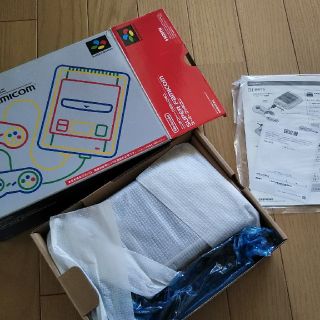 スーパーファミコン(スーパーファミコン)のモヌモ様専用！スーパーファミコン クラシックミニ(家庭用ゲーム機本体)