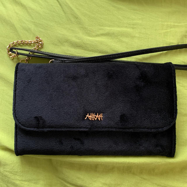 AHKAH(アーカー)のアーカー　　AHKAH  ウォレット　バック レディースのバッグ(ショルダーバッグ)の商品写真