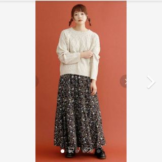 新品 メルロー☆小鳥柄スカート