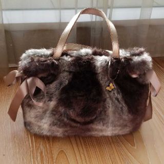 アナスイ(ANNA SUI)の《美品》アナスイ　ファーバッグ(ハンドバッグ)