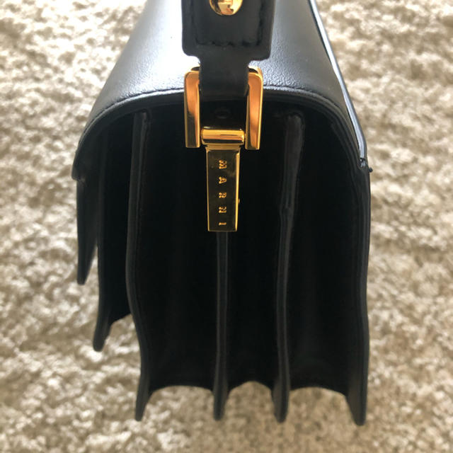 Marni(マルニ)のMARNI バッグ　ブラック レディースのバッグ(ショルダーバッグ)の商品写真