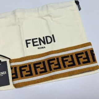 フェンディ(FENDI)の【新品】FENDI　×２(ニット帽/ビーニー)