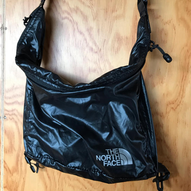 THE NORTH FACE(ザノースフェイス)のノースフェイス　サコッシュ  メンズのバッグ(ボディーバッグ)の商品写真