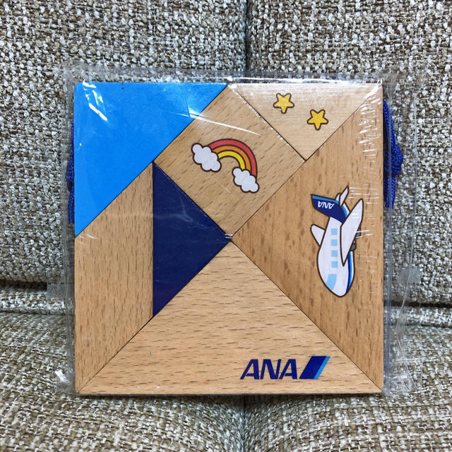 ANA(全日本空輸)(エーエヌエー(ゼンニッポンクウユ))のANA 木製　脳育タングラム キッズ/ベビー/マタニティのおもちゃ(知育玩具)の商品写真