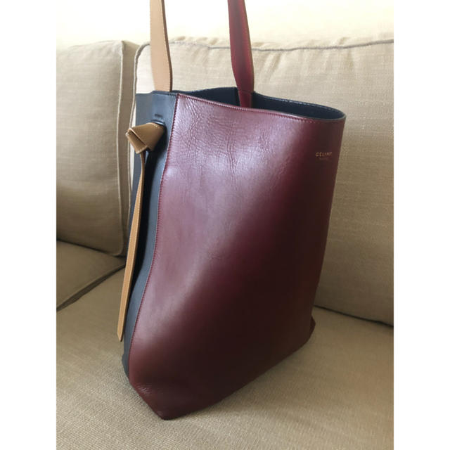 celine ツイステッドカババッグ