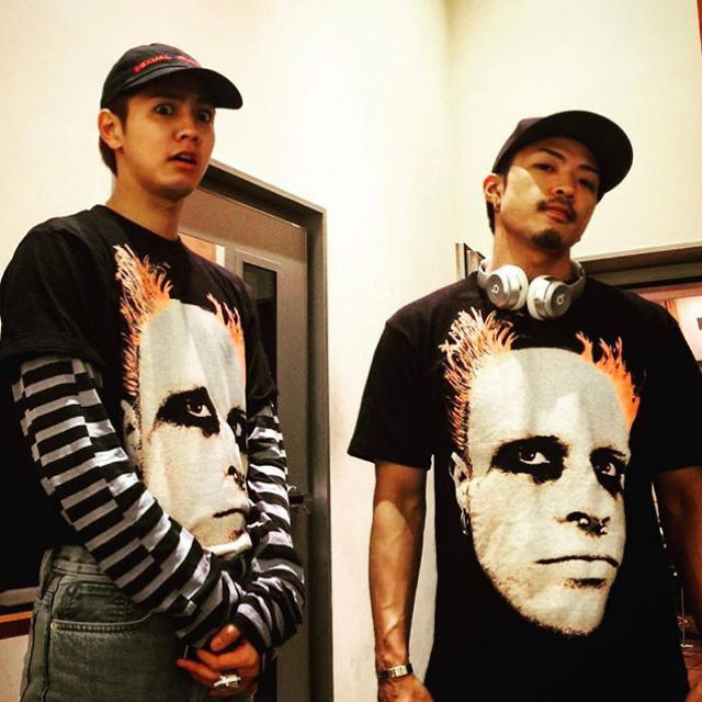 OPENING CEREMONY(オープニングセレモニー)のFULL BK  山下健二郎 片寄涼太 山中拓也 着用 メンズのトップス(Tシャツ/カットソー(半袖/袖なし))の商品写真