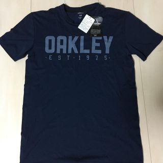 オークリー(Oakley)の最終値下げ 新品未使用  オークリー ランニング Tシャツ(ウェア)