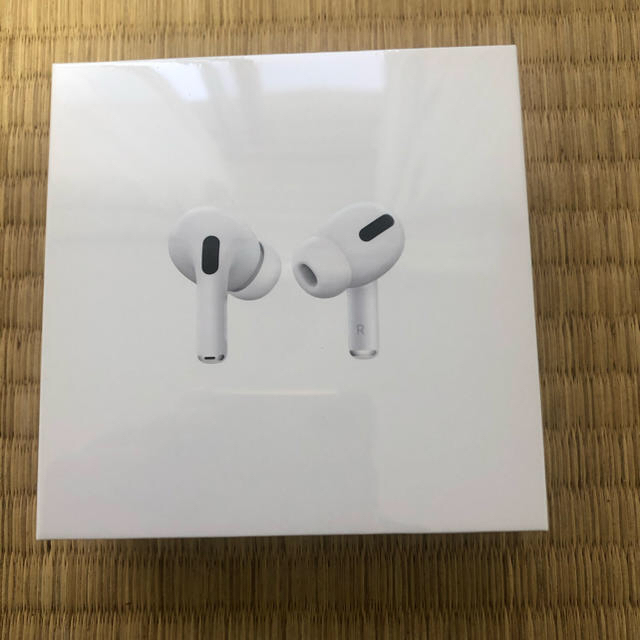 ヘッドフォン/イヤフォンAirPods pro 新品未開封　正規品