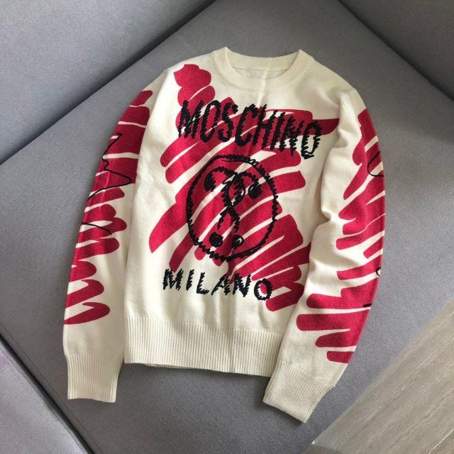 MOSCHINO   パーカー 19秋コーデ