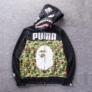 アベイシングエイプ(A BATHING APE)のA BATHING APE シャークパーカー(パーカー)