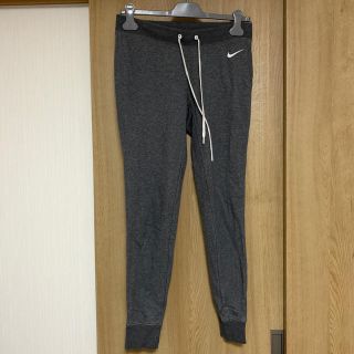 ナイキ(NIKE)のNIKE レディース　スウェットパンツ(カジュアルパンツ)