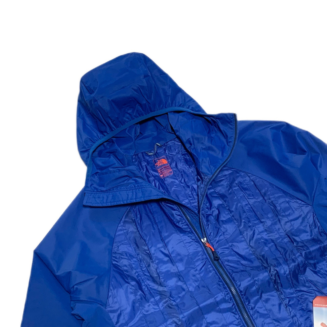 THE NORTH FACE(ザノースフェイス)の新品 ザ ノースフェイス US企画 ナイロンジャケット Summit サミットM メンズのジャケット/アウター(ナイロンジャケット)の商品写真