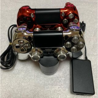 プレイステーション4(PlayStation4)のPS4★コントローラー2台★充電器付★オリジナルコントローラー★シルバー&レッド(その他)