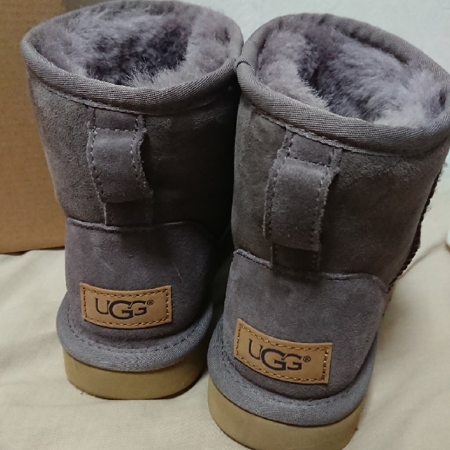 UGG クラッシックミニII靴/シューズ