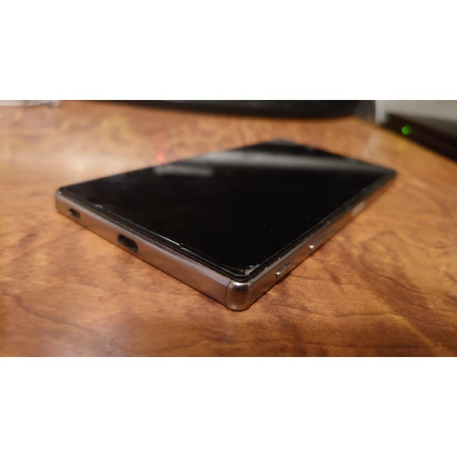 SONY Xperia Z5 Premium SO-03H ブラック 良品