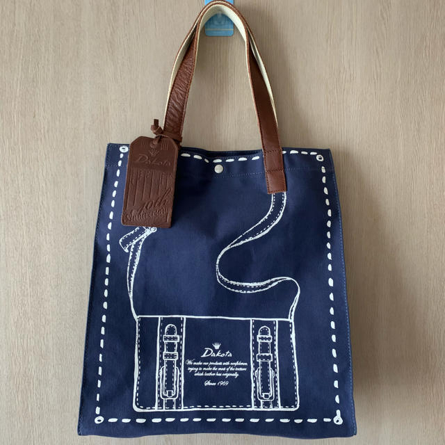 Dakota(ダコタ)のもみまろ様🌼dakota40th anniversaryの革のタグ付きトート レディースのバッグ(トートバッグ)の商品写真