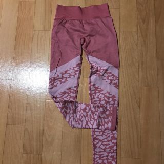 ルルレモン(lululemon)のVARLEY 人気レギンス(レギンス/スパッツ)