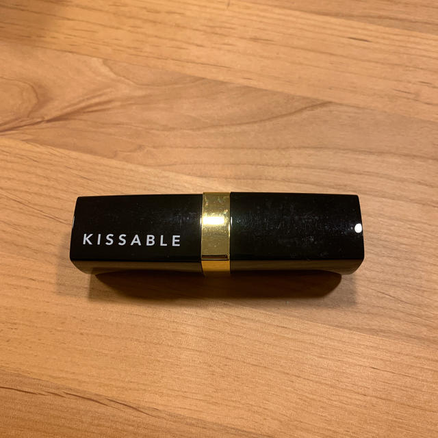 Francfranc(フランフラン)のKISSABLE リップ型持ち運び充電器 スマホ/家電/カメラのスマートフォン/携帯電話(バッテリー/充電器)の商品写真