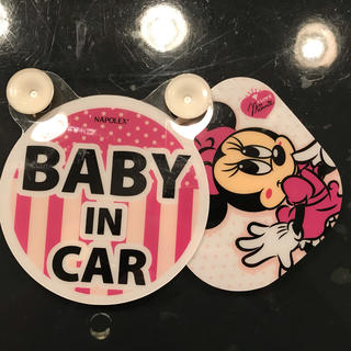 ディズニー(Disney)の赤ちゃんプレート ステッカーディズニー ミニーマウス 車用 事故防止(車内アクセサリ)