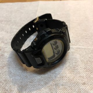 ジーショック(G-SHOCK)のG-SHOCK DW-6900 三つ目　人気カラー黒金　電池切れ(腕時計(デジタル))