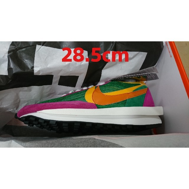 NIKE(ナイキ)のNIKE × sacai LD WAFFLE Pine Green 28.5cm メンズの靴/シューズ(スニーカー)の商品写真