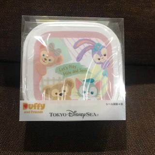 ディズニー(Disney)の新品未使用ディズニーシー ダッフィー　シール容器4個 タッパー(容器)