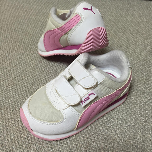 PUMA(プーマ)のプーマ 難有り キッズ/ベビー/マタニティのベビー靴/シューズ(~14cm)(スニーカー)の商品写真