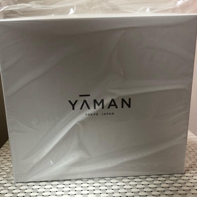 YA-MAN(ヤーマン)のヤーマン メディリフト  新品未開封 スマホ/家電/カメラの美容/健康(フェイスケア/美顔器)の商品写真