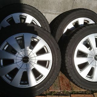 ダンロップ(DUNLOP)の205/55r16 スタッドレス付アルミホイル 4本セット(タイヤ・ホイールセット)