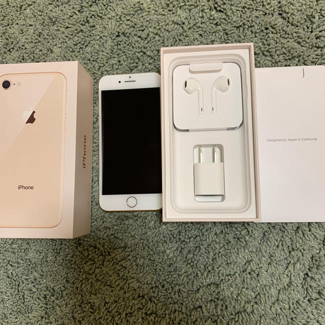 au iPhone8 64GBゴールド未開封新品　AU回線SIM利用可