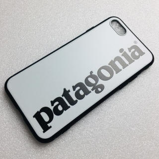パタゴニア(patagonia)のスマホケース(iPhoneケース)