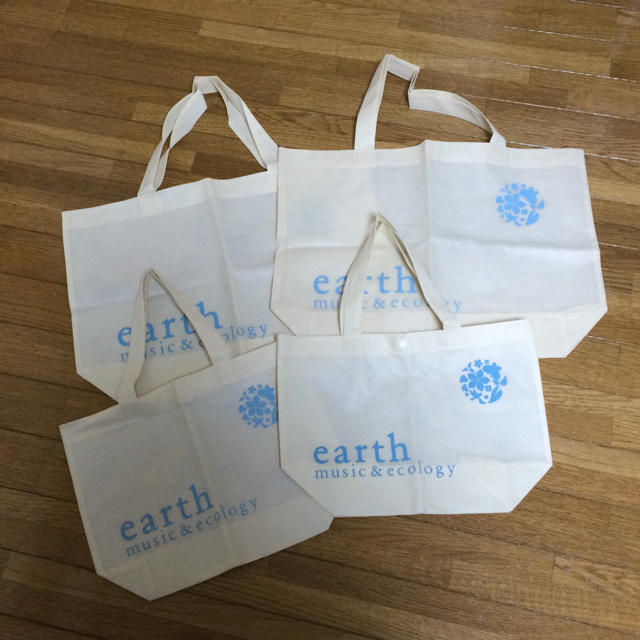 earth music & ecology(アースミュージックアンドエコロジー)のearth ショッパー レディースのバッグ(ショップ袋)の商品写真