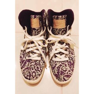 ナイキ(NIKE)のNIKE×Libertyコラボスニーカー(スニーカー)