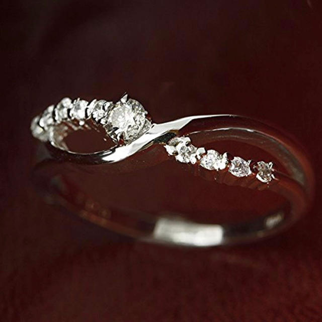天然ダイヤモンド　プラチナ　13号　レディース　リング　指輪　鑑別書　婚約指輪