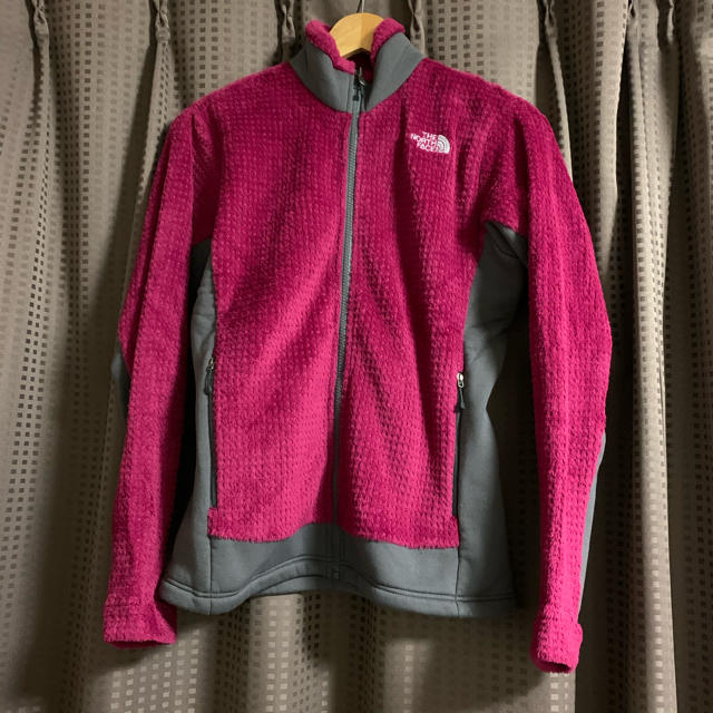 THE NORTH FACE(ザノースフェイス)のnorth face フリース レディースのトップス(トレーナー/スウェット)の商品写真