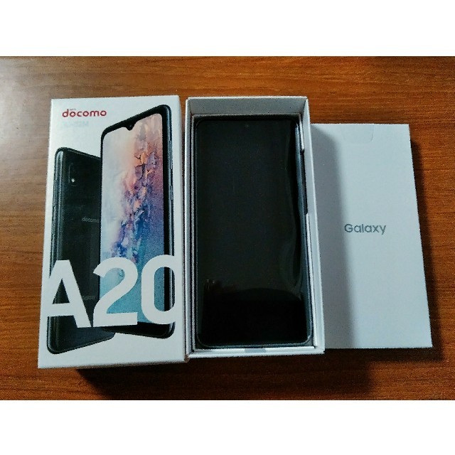 スマートフォン/携帯電話送料込　ドコモギャラクシー新製品　Docomo Galaxy A20 黒