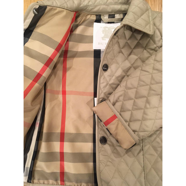 BURBERRY(バーバリー)のまど様専用 キッズ/ベビー/マタニティのベビー服(~85cm)(ジャケット/コート)の商品写真